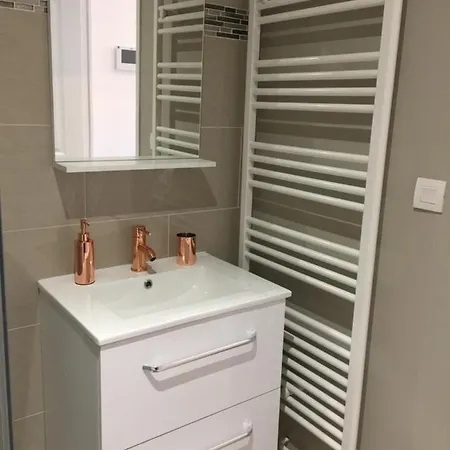 Apartament Noir Et Blanc Aulnay-sous-Bois